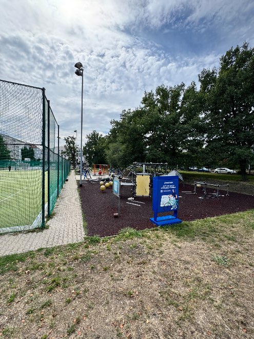 Venkovní posilovna v Podolí: pořádný trénink úplně zdarma